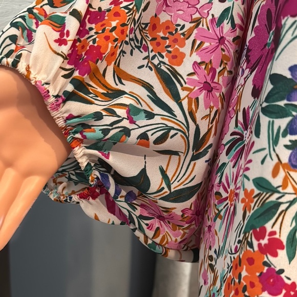 Vibrant Pink and Orange Bell Sleeve Swim Coverup - Picture 4 of 10